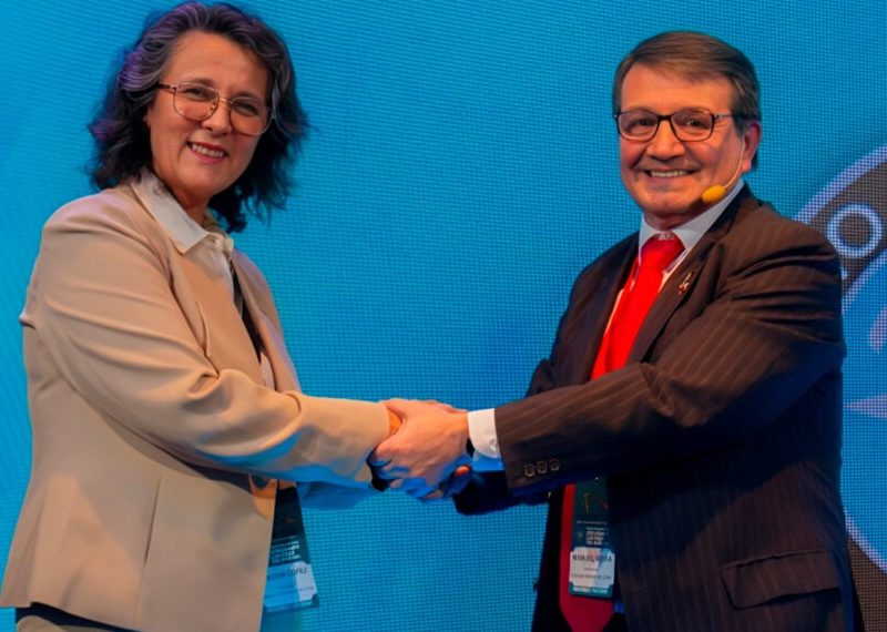 Chile lidera la minería espacial acuerdo histórico entre Cámara Minera y Colegio de Geólogos