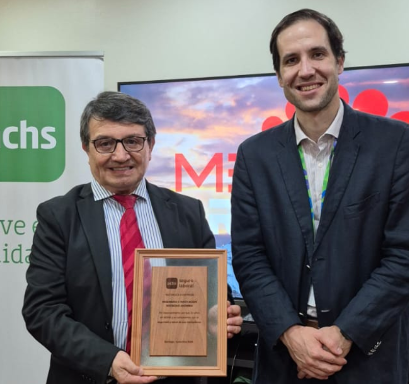 Metaproject firma Convenio DEKRA